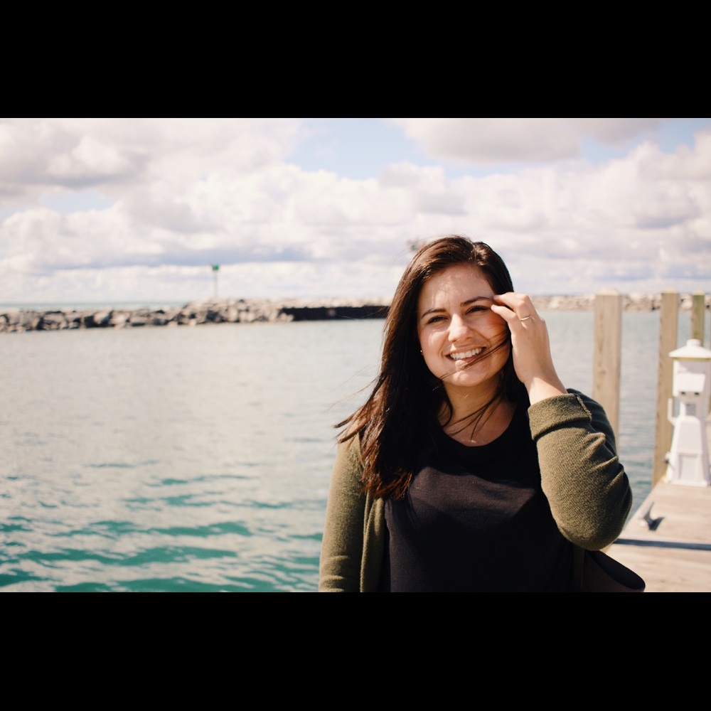 Meet your Posher, Jenn